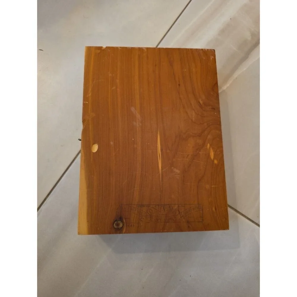 Holy Bible 1976 Prince of Peace Memorial Edition Concord Bible‎ Wooden Cedar C1